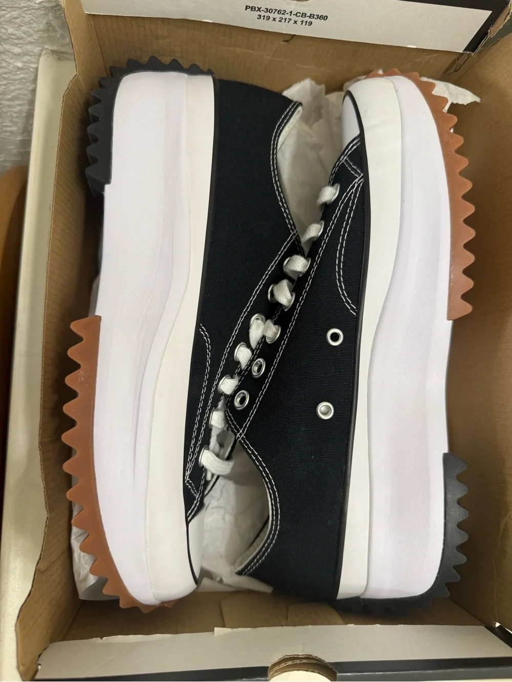Converse Black Platform Run Star Hike Low Top Sneakers - Picture 2 of 7